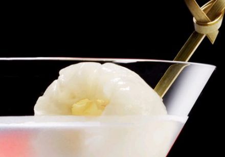 Cocktail litchi canneberge